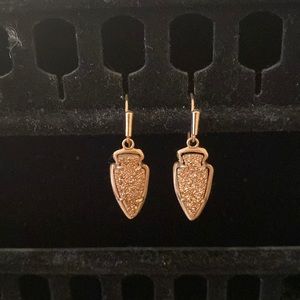 Kendra Scott earring and necklace set